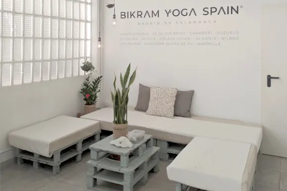 Bikram Yoga Spain © - Madrid