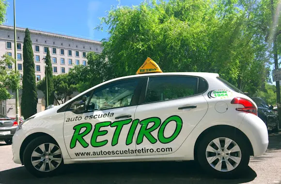 Autoescuela Retiro | Plaza San Juan de la Cruz, Chamberí
