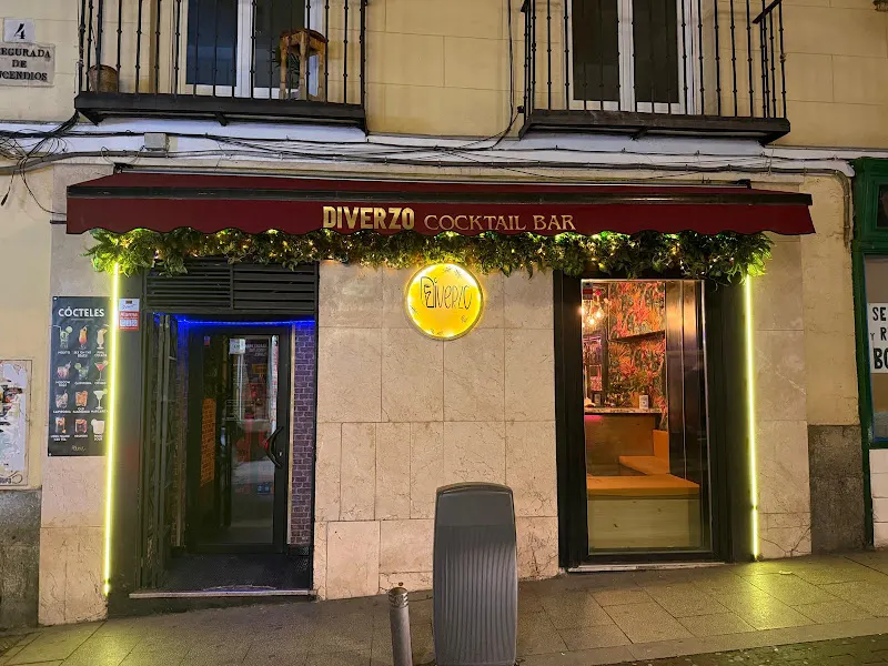 La Kama Bar