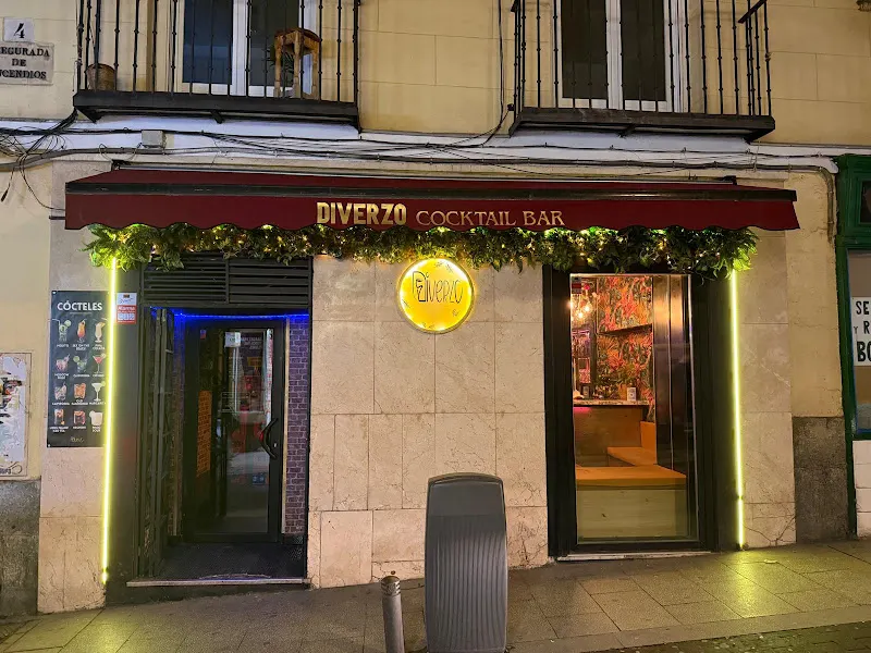 La Kama Bar
