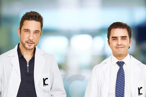 Dr. Israel Iglesias & Dr. Ignacio Capdevila - Cirujanos Plásticos Estéticos