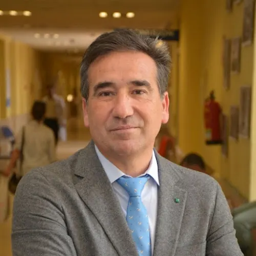 Dr. Rafael González Díaz, Traumatólogo - Madrid