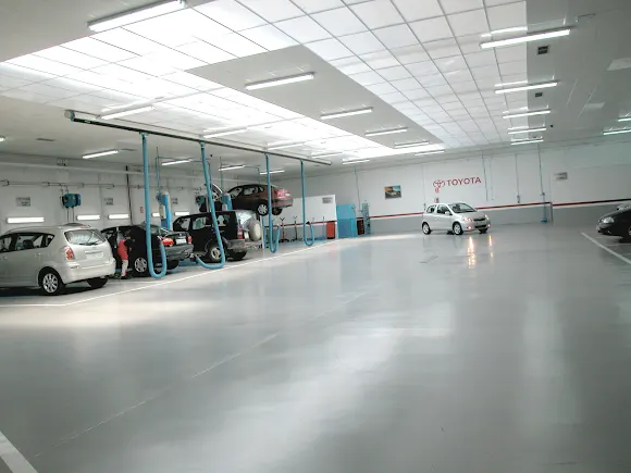 Taller Oficial TOYOTA - A.E. Llorente - Madrid