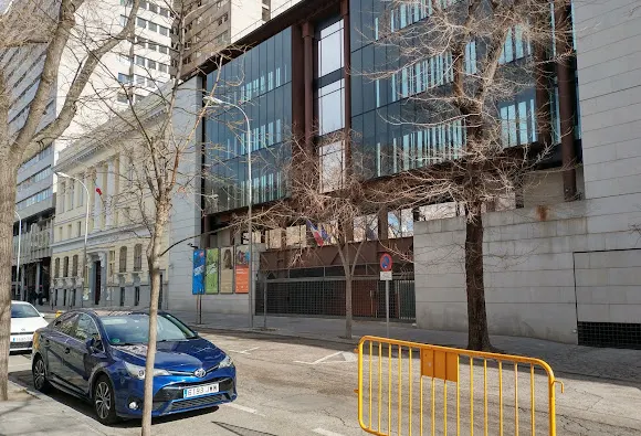 Consulat Général de France à Madrid/ Consulado General de Francia en Madrid