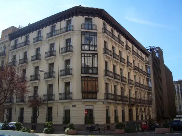 Centro Dermatológico Dra. Buchó - Madrid