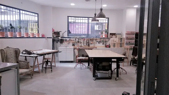 Taller Escuela La Restauradora - Madrid