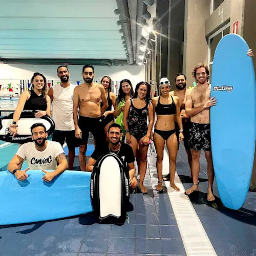 CARVING SOCIAL CLUB | Escuela de Surf y Surfskate (oficina). - Madrid