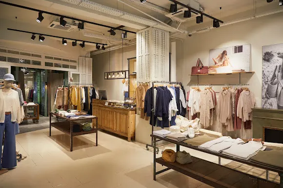 Yerse Madrid Concept Store - Madrid