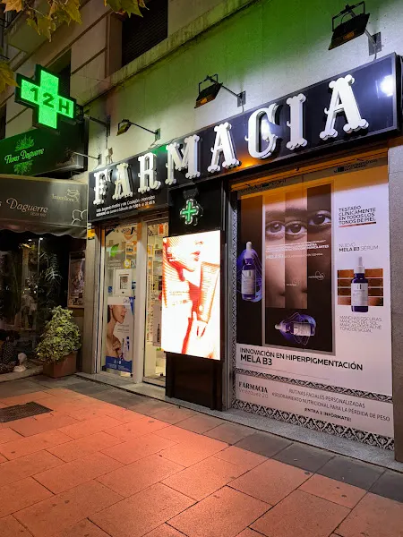 Farmacia Velázquez 20 - Eugenia Frattini y de Castejón-Narvaiza - Farmacia en Madrid