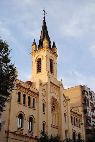 Parroquia Nuestra Señora de los Ángeles - Madrid