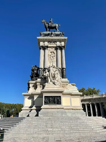 Monumento a Alfonso XII - Madrid