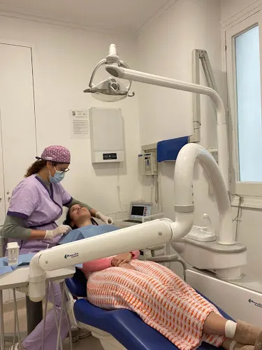 Dra Zamaro - Ortodoncista - Odontologo/Dentista - Ortopedia Maxilofacial - Madrid