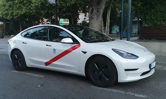 Taxi Mercedes Premium Madrid - Madrid