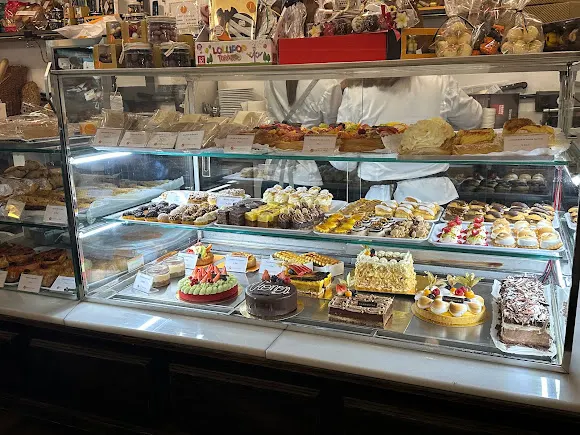Pastelería Formentor -Tienda de Hermosilla - Madrid