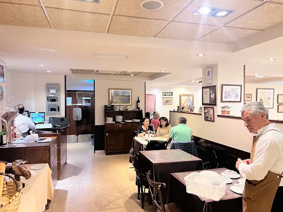 Casa Hortensia Restaurante & Sidrería