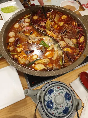 B2B Hawks Chinese Place