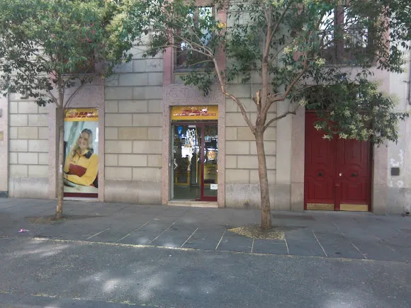 DHL Express Service Point - Madrid
