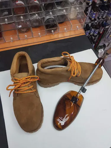 Reparación de Calzado Espinoza - Madrid