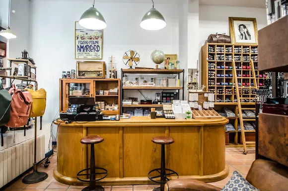 Amarcord Retro Concept Store - Madrid